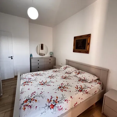 Appartement 23 *